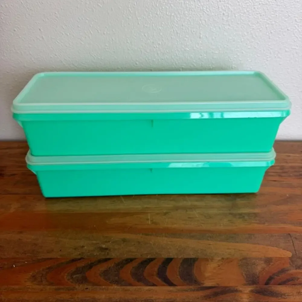 2 Tupperware Jadeite Green Celery & Vegetable Keepers Model #892